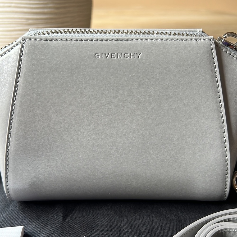 Givenchy Nano Antigona Leather Crossbody Bag Gray - Picture 6 of 12